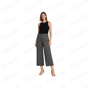 Express Black White Textured Cropped Wide Leg Pants Size 4 NWT